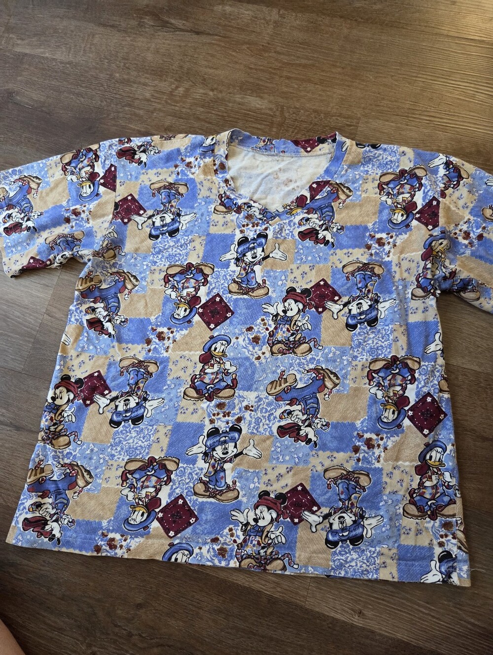 Vintage Disney Mickey Mouse and Friends Womens Bandana Paisley Patch Print Shirt